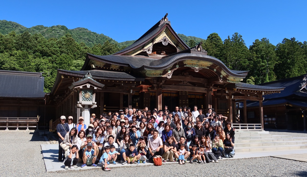 2026年度社員旅行（集合写真）